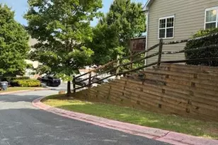 1901 Hoods Fort Cir NW, Kennesaw, GA 30144 - Photo 7