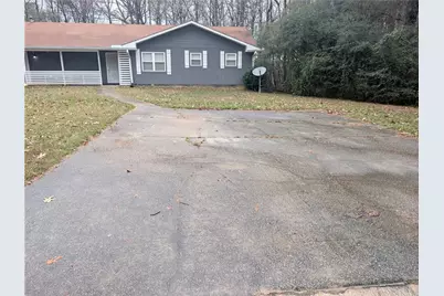 155 Chesapeake Drive #145, Ellenwood, GA 30294 - Photo 3