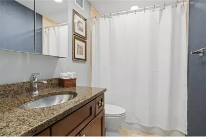 2479 Peachtree Road NE #1401, Atlanta, GA 30305 - Photo 17