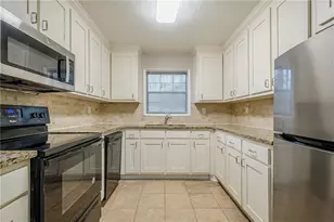 1106 Natchez Trace, Atlanta, GA 30350 - Photo 13