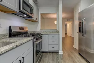 308 Wynnes Ridge Cir SE, Marietta, GA 30067 - Photo 3