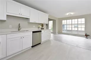 1575 Watercrest Cir, Lawrenceville, GA 30043 - Photo 13