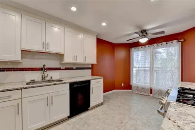 510 Garden Court, Atlanta, GA 30328 - Photo 17