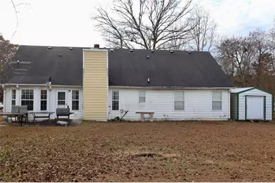 9502 Whaleys Lake Trace, Jonesboro, GA 30238 - Photo 23