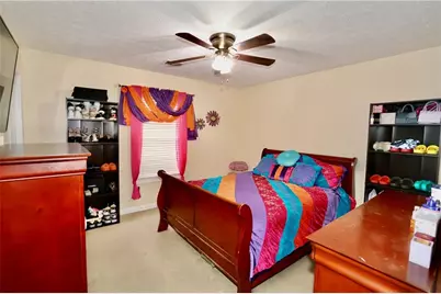 9502 Whaleys Lake Trace, Jonesboro, GA 30238 - Photo 19