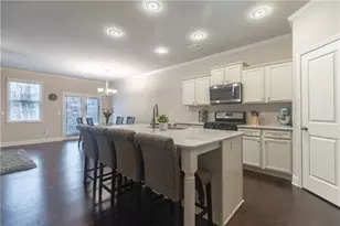 209 Braemore Mill Dr, Lawrenceville, GA 30044 - Photo 5