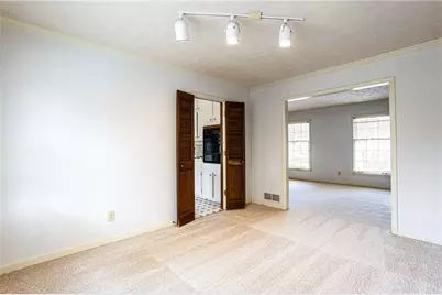 2717 Kenwood Drive, Duluth, GA 30096 - Photo 9