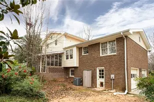 2717 Kenwood Dr, Duluth, GA 30096 - Photo 3