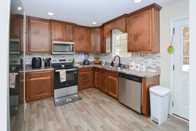 5614 Hawthorn Drive, Gillsville, GA 30543 - Photo 11