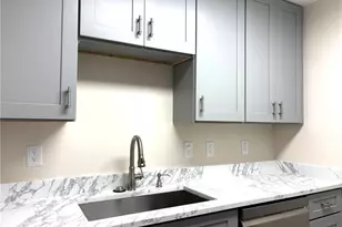 895 Brickleridge Ln SE, Mableton, GA 30126 - Photo 3