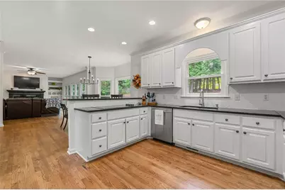 542 Fairway Drive, Woodstock, GA 30189 - Photo 17