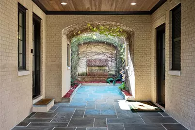 675 W Paces Ferry Road NW #13, Atlanta, GA 30327 - Photo 9