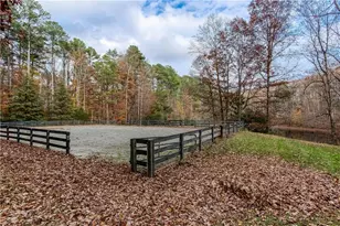 336 Tanglewood Dr, Canton, GA 30115 - Photo 9