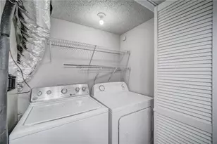 4084 Hidden Hollow Dr, Gainesville, GA 30506 - Photo 9