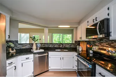 46 Dunwoody Springs Drive, Atlanta, GA 30328 - Photo 17