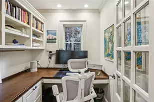 2415 Oldfield Rd NW, Atlanta, GA 30327 - Photo 15