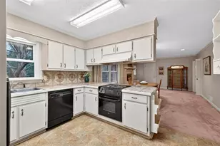 5297 Hugh Howell Rd, Stone Mountain, GA 30087 - Photo 17