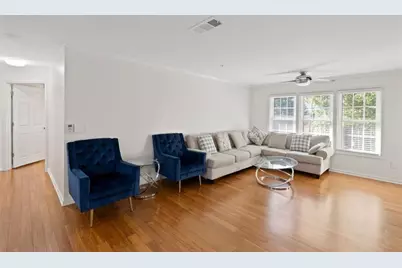 2714 Vinings Central Drive SE #5, Atlanta, GA 30339 - Photo 5