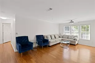 2714 Vinings Central Dr SE, Atlanta, GA 30339 - Photo 5