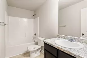 4497 Ravenwood Dr, Union City, GA 30291 - Photo 21