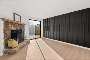 4933 Parkwest Dr, Stone Mountain, GA 30088 - Photo 17