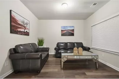 689 S Jeff Davis Drive, Fayetteville, GA 30215 - Photo 9