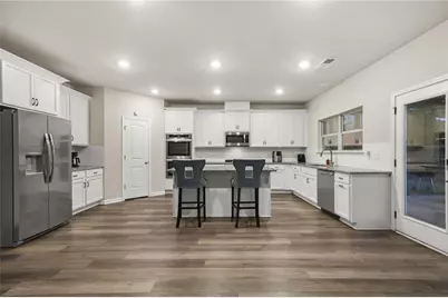 689 S Jeff Davis Drive, Fayetteville, GA 30215 - Photo 11