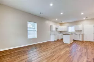 307 Davis St, Monroe, GA 30655 - Photo 15