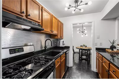 4624 Vinings Central Run SE #122, Atlanta, GA 30339 - Photo 9