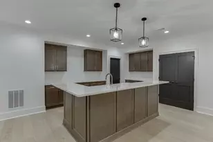 5377 Retreat Dr, Flowery Branch, GA 30542 - Photo 31