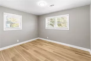 2039 Nettie Ct, Decatur, GA 30032 - Photo 9