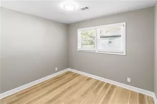 2039 Nettie Ct, Decatur, GA 30032 - Photo 7