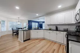 2017 Alderbrooke Ct, Lawrenceville, GA 30043 - Photo 13