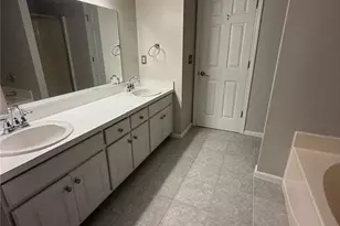 5697 Frontier Walk Ln, Buford, GA 30518 - Photo 9