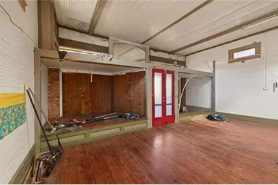 304 S Cherokee Road, Social Circle, GA 30025 - Photo 9