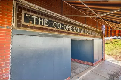 304 S Cherokee Road, Social Circle, GA 30025 - Photo 23