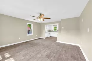 266 Randall St, Lavonia, GA 30553 - Photo 9