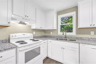 266 Randall Street, Lavonia, GA 30553 - Photo 17