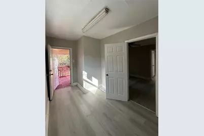 2647 Baker Ridge Drive NW, Atlanta, GA 30318 - Photo 15