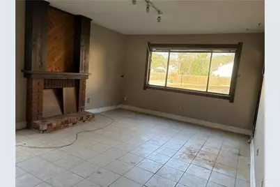 1121 Village Main Street, Stone Mountain, GA 30088 - Photo 7