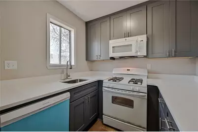 955 Tilden Street NW, Atlanta, GA 30318 - Photo 11