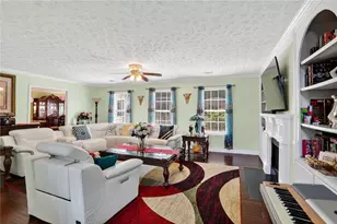 308 Paper Woods Dr, Lawrenceville, GA 30046 - Photo 5