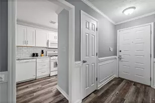 907 Riverview Dr SE, Marietta, GA 30067 - Photo 3