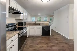 2433 Wood Bend Ln, Riverdale, GA 30296 - Photo 11