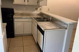 535 Prince of Wales, Stone Mountain, GA 30083 - Photo 7