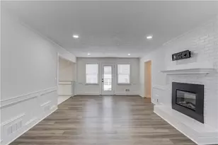 313 Summit Ridge Dr, Lawrenceville, GA 30046 - Photo 13