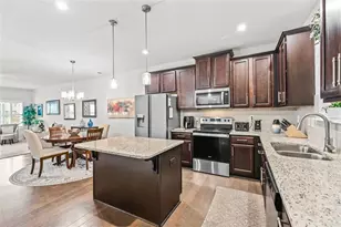 2523 Hedgeway Cir, Kennesaw, GA 30144 - Photo 11