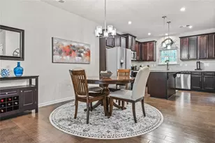 2523 Hedgeway Cir, Kennesaw, GA 30144 - Photo 7