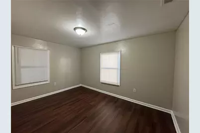 888 T P Burruss Sr Drive SW, Atlanta, GA 30314 - Photo 17