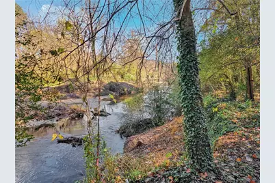 1785 Meadowdale Avenue NE, Atlanta, GA 30306 - Photo 49